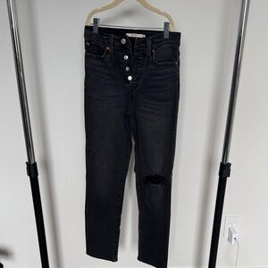 Levi’s Women's Black Distressed Jeans Size 24